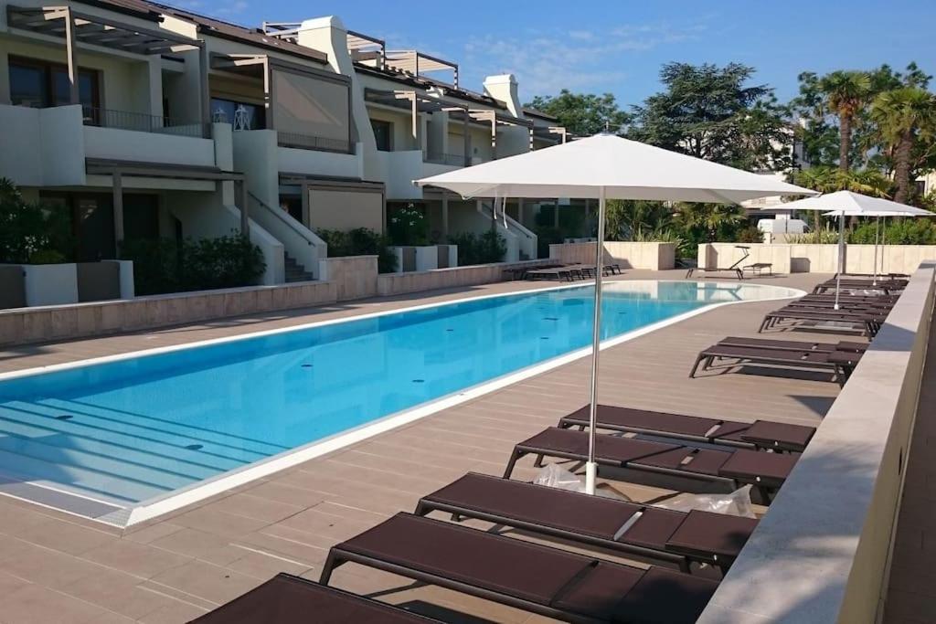 Residence Jesolo Lido Centro Con Piscina 외부 사진
